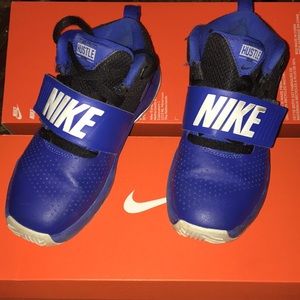 Boys Nike’s